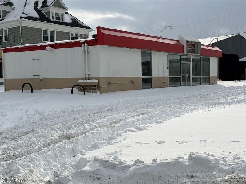 339 Lincoln Avenue, Cadiz, OH 43907 Photo 2