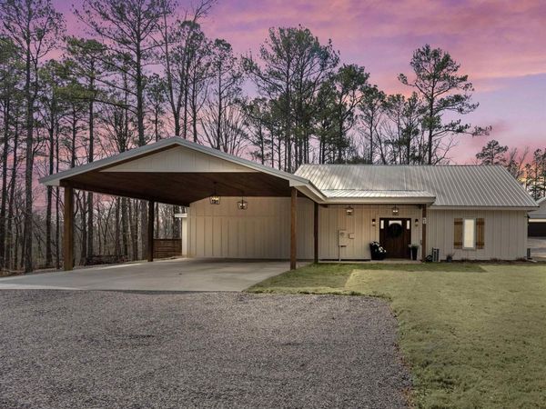 36 Randles Road, Grant, AL 35747