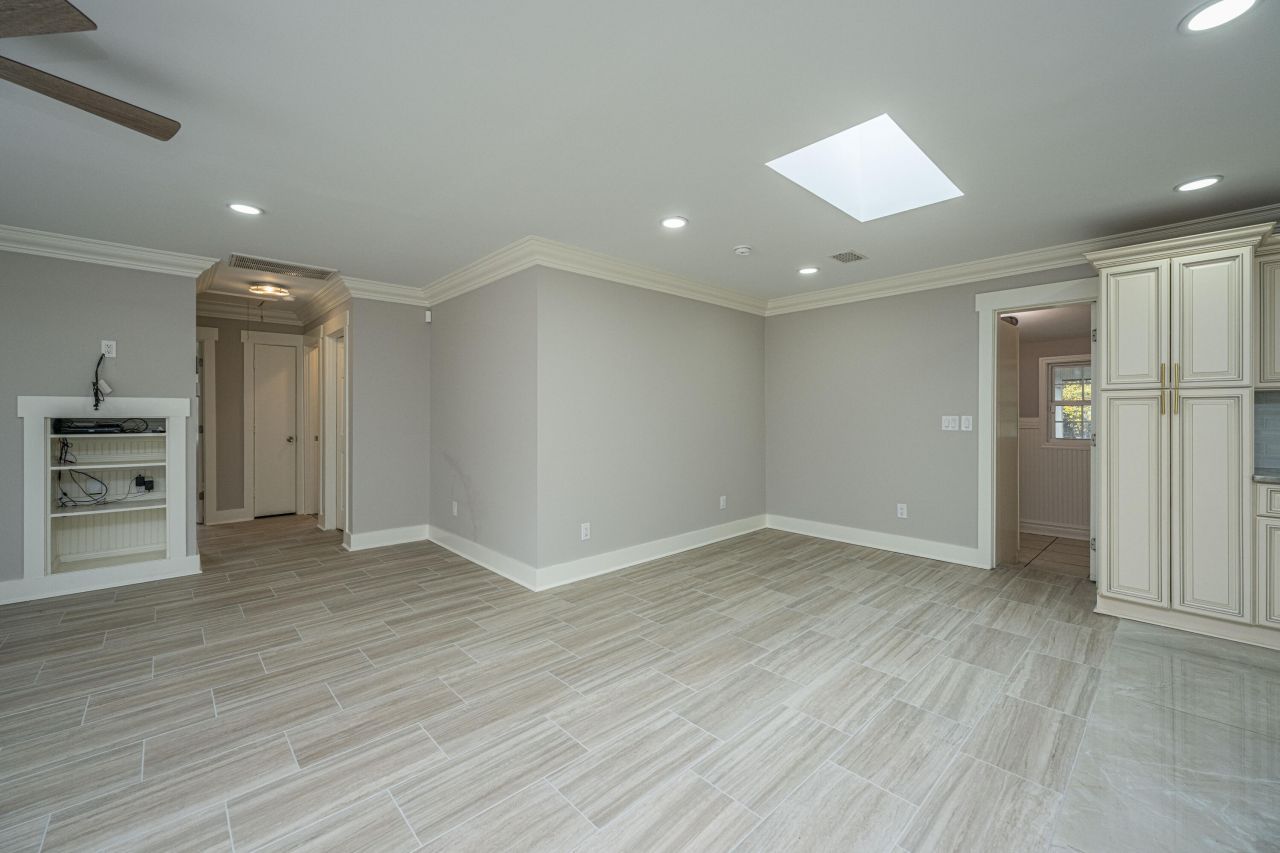 311 Adeline Drive Photo 11