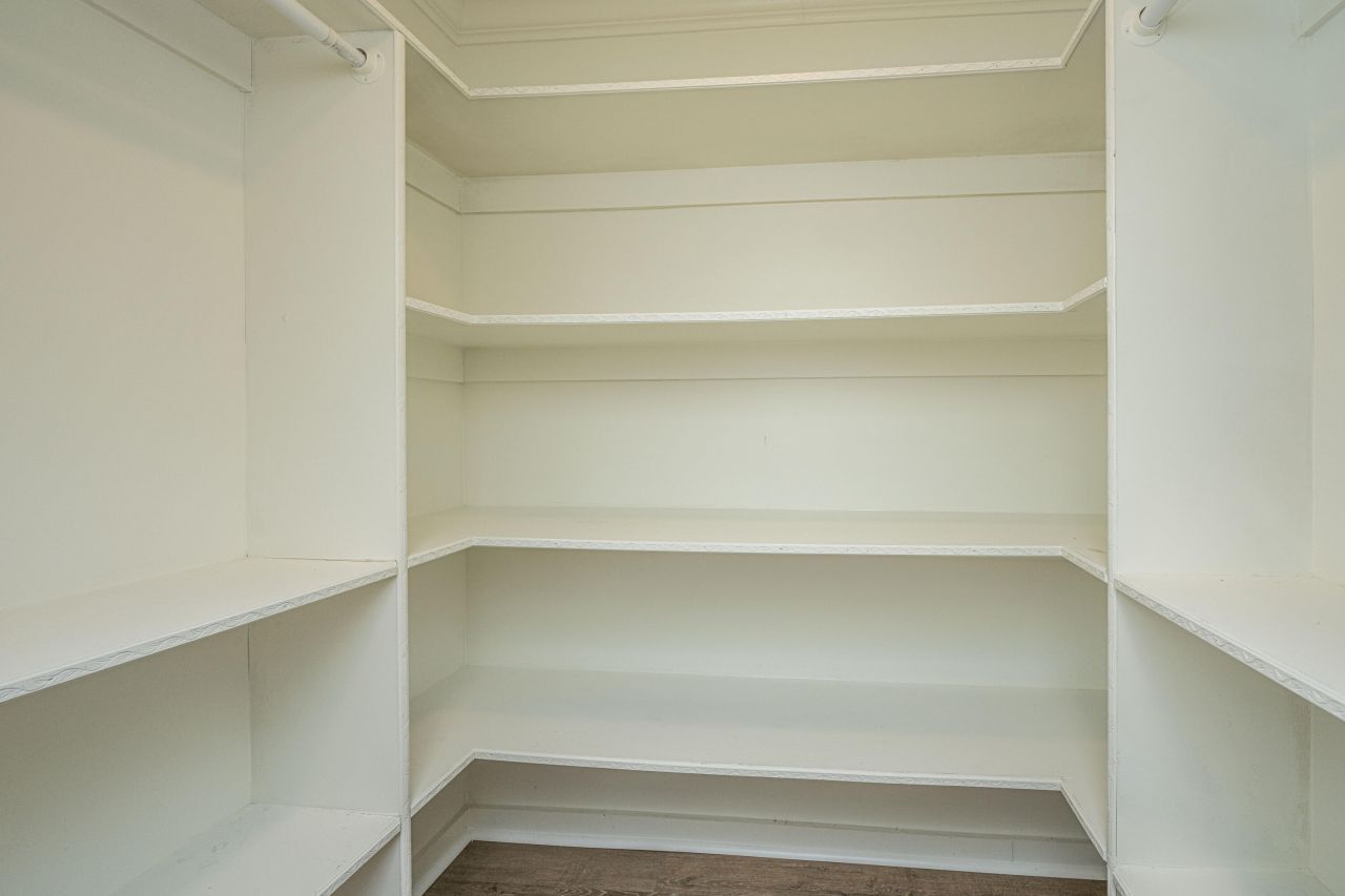 311 Adeline Drive Photo 32