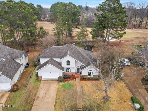 404 Woodland Hills Court, Madison, MS 39110