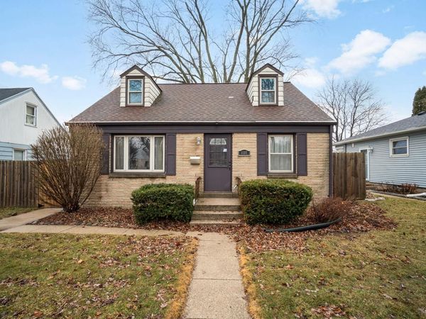 1137 S 107th STREET, West Allis, WI 53214