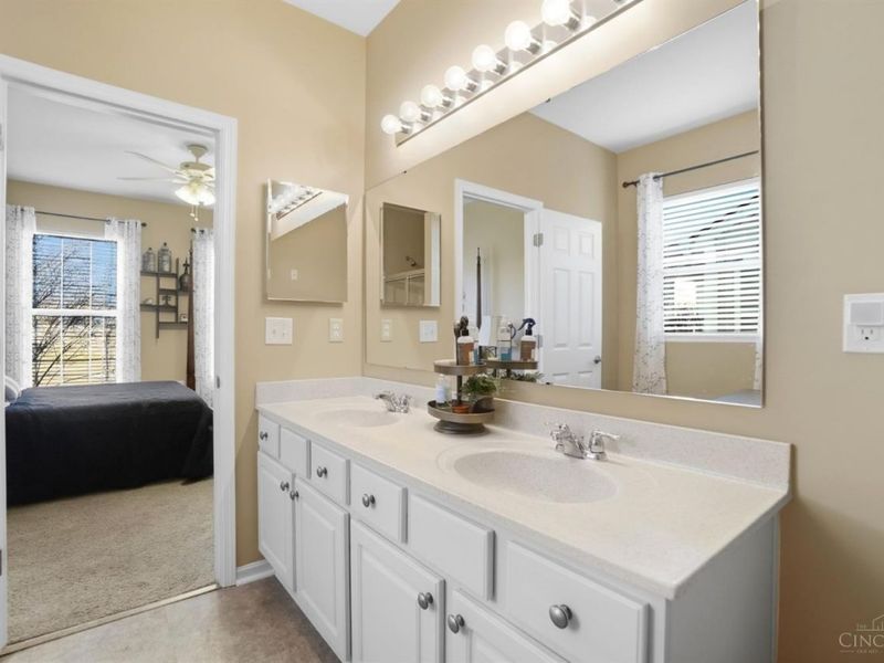 4173 S Yorkshire Square, Union Twp, OH 45245 Photo 27