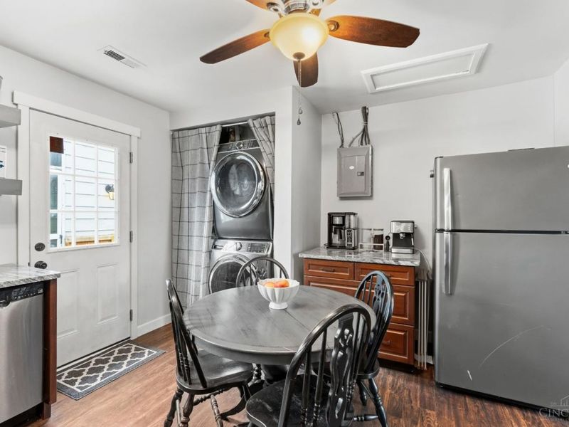 915 Sunrise Drive, Loveland, OH 45140 Photo 11