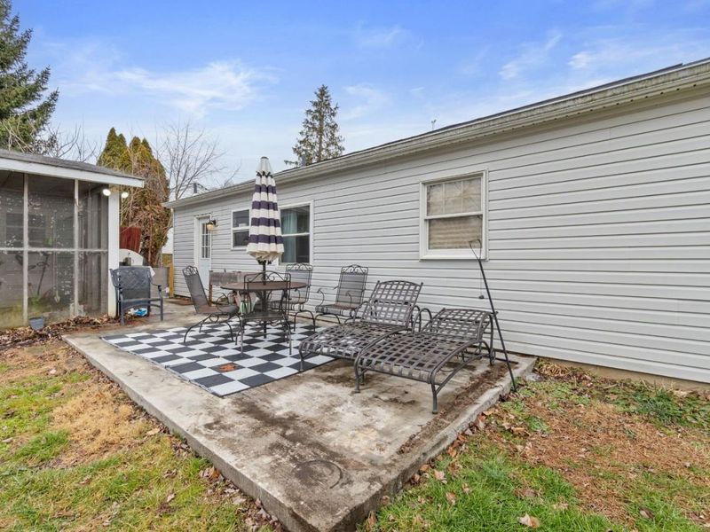 915 Sunrise Drive, Loveland, OH 45140 Photo 21