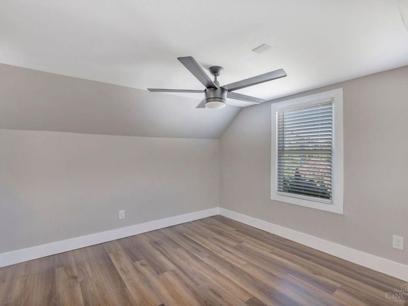 5753 Boomer Road, Green Township, OH 45247 Photo 26