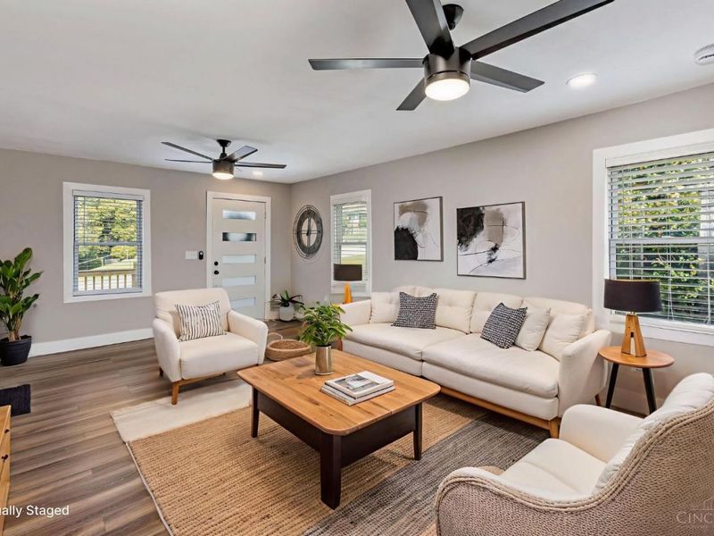 5753 Boomer Road, Green Township, OH 45247 Photo 5