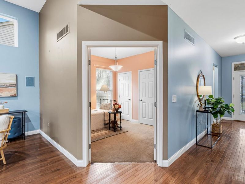 682 Hyacinth Road, Union Twp, OH 45245 Photo 18