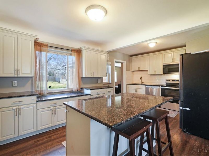 1092 Morado Drive, Cincinnati, OH 45238 Photo 7