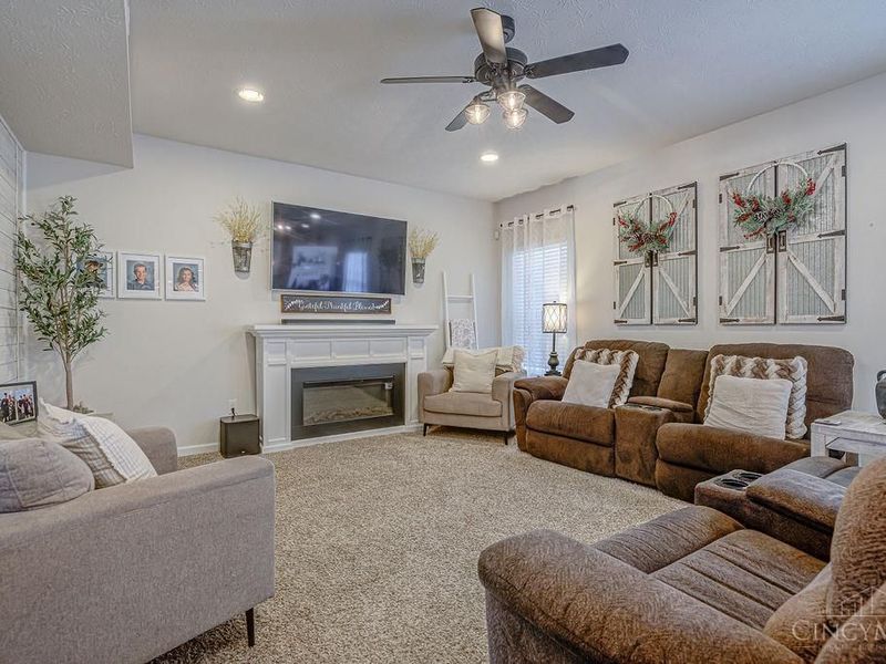 3280 Blue Springs Drive, Monroe, OH 45050 Photo 4