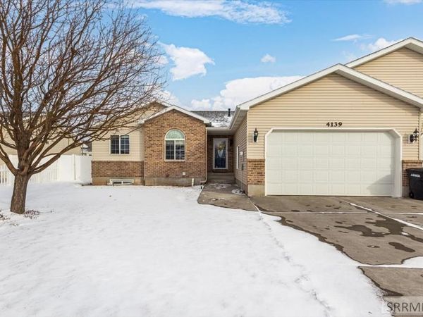 4139 E Fairview Drive, AMMON, ID 83406