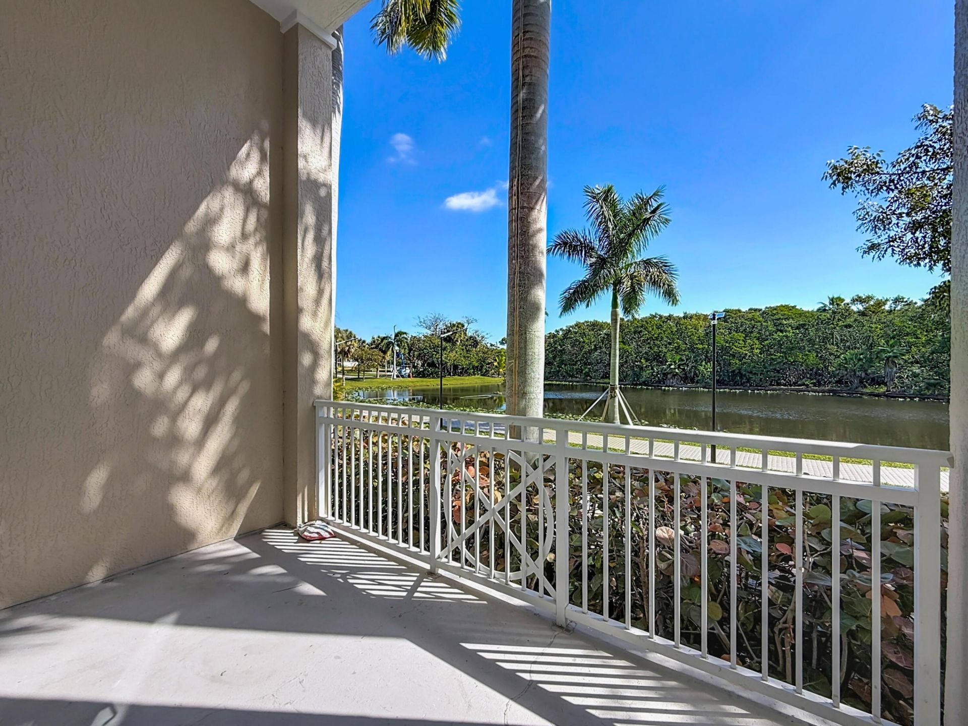 450 N Federal Highway, Unit 103, Boynton Beach, FL 33435 Photo