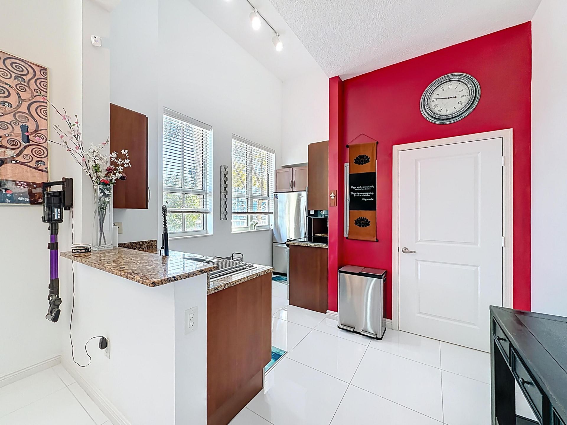 450 N Federal Highway, Unit 103, Boynton Beach, FL 33435 Photo