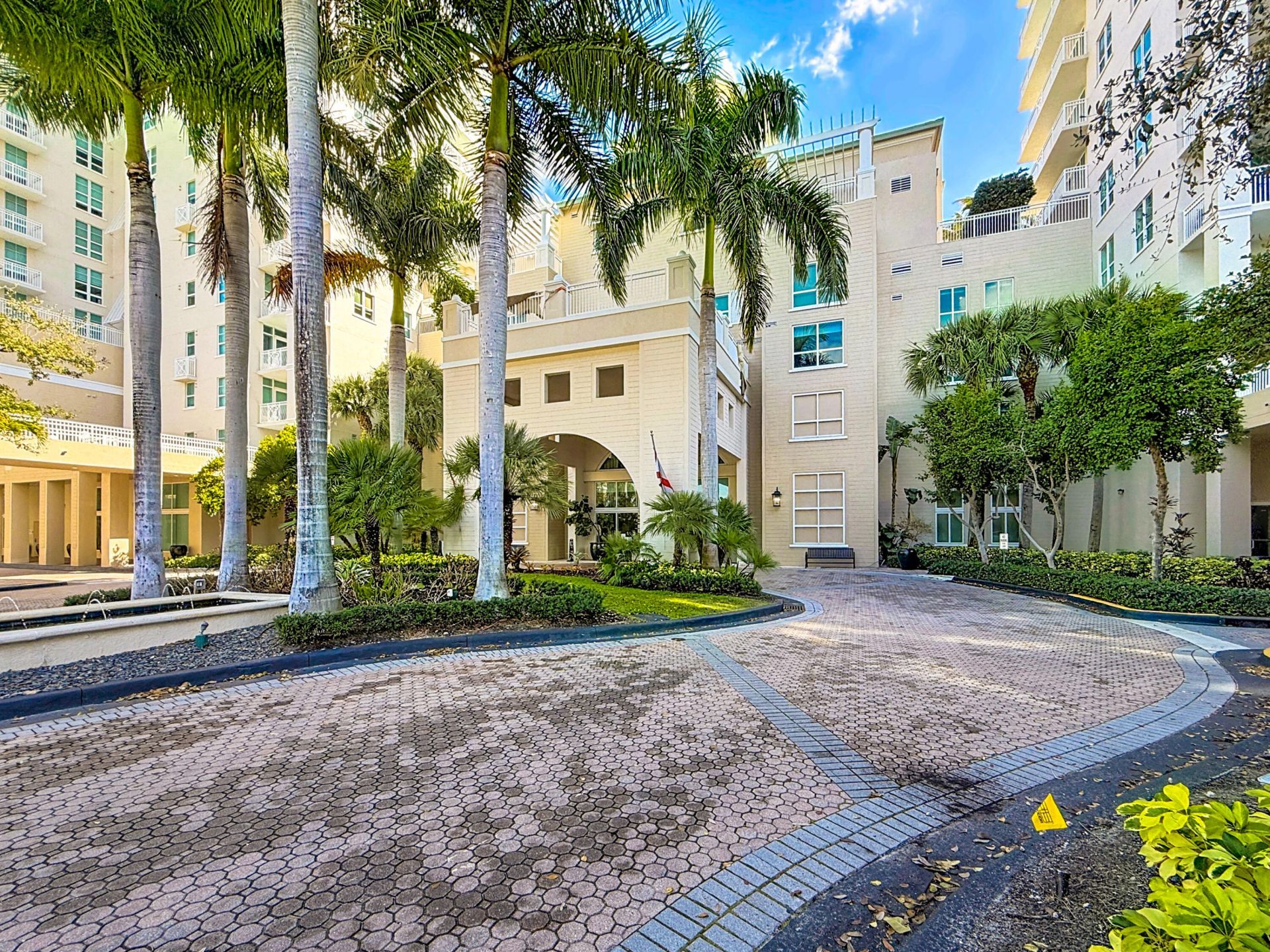 450 N Federal Highway, Unit 103, Boynton Beach, FL 33435 Photo