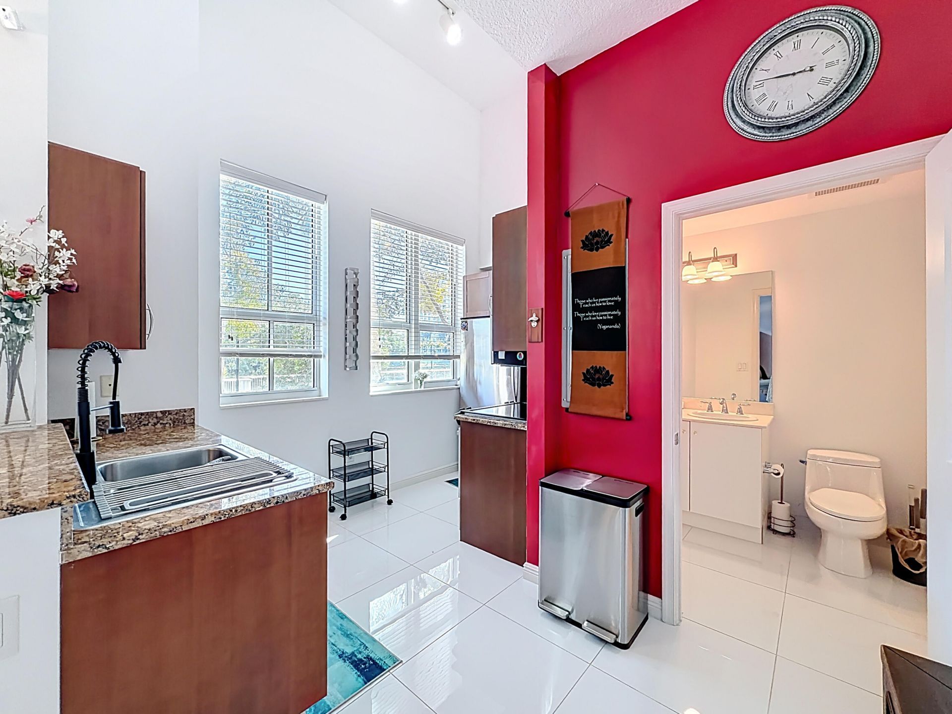 450 N Federal Highway, Unit 103, Boynton Beach, FL 33435 Photo