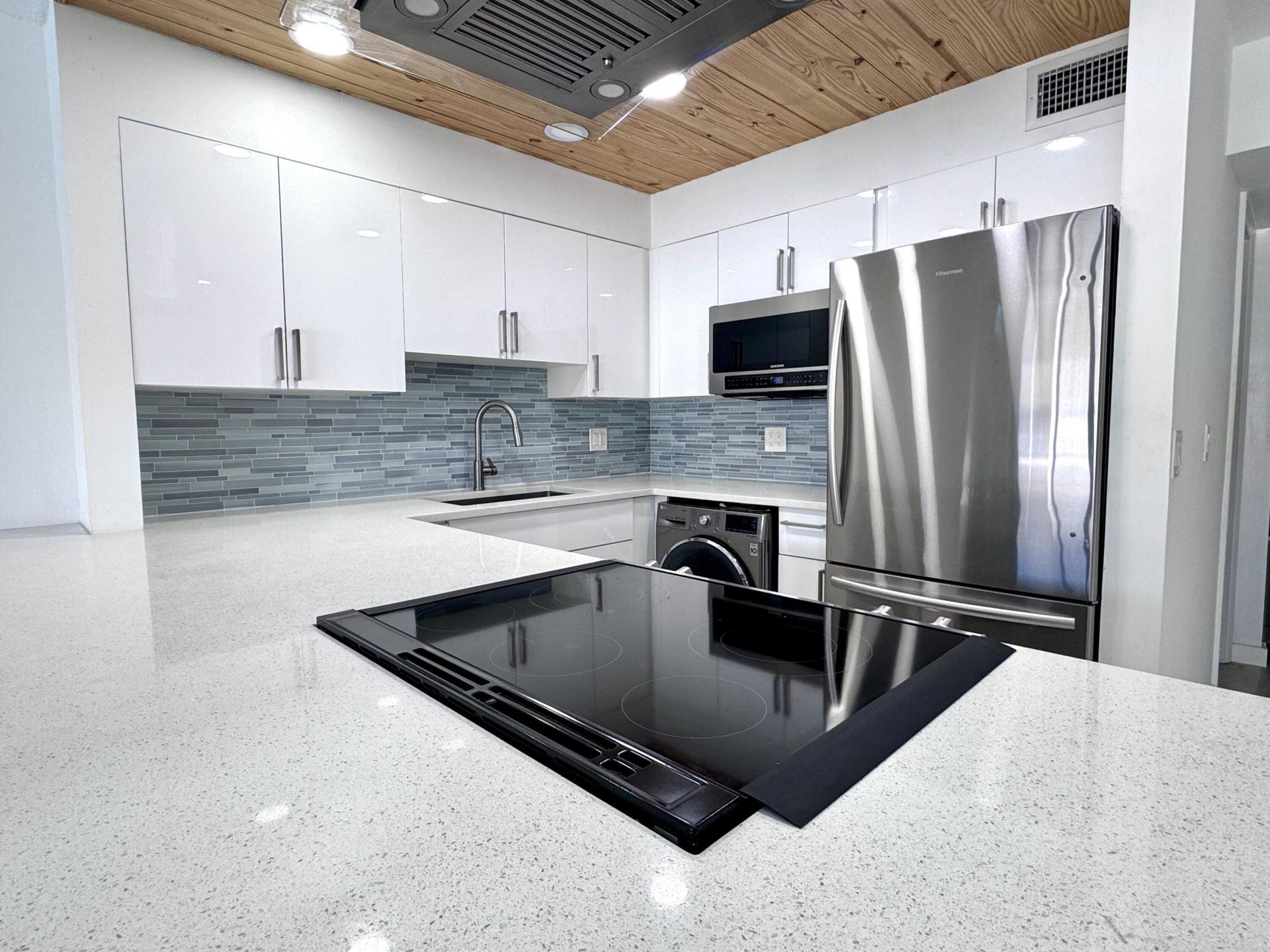 342 Southwind Drive, Unit 222, North Palm Beach, FL 33408 Photo