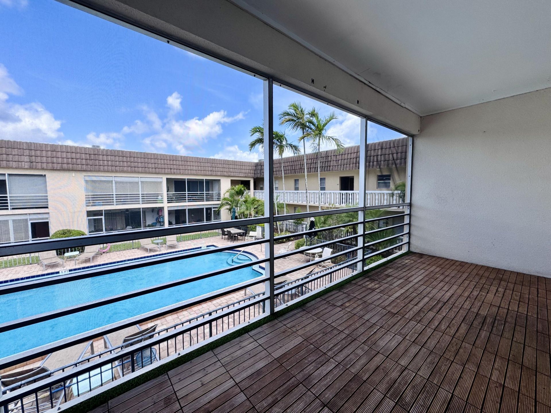 342 Southwind Drive, Unit 222, North Palm Beach, FL 33408 Photo