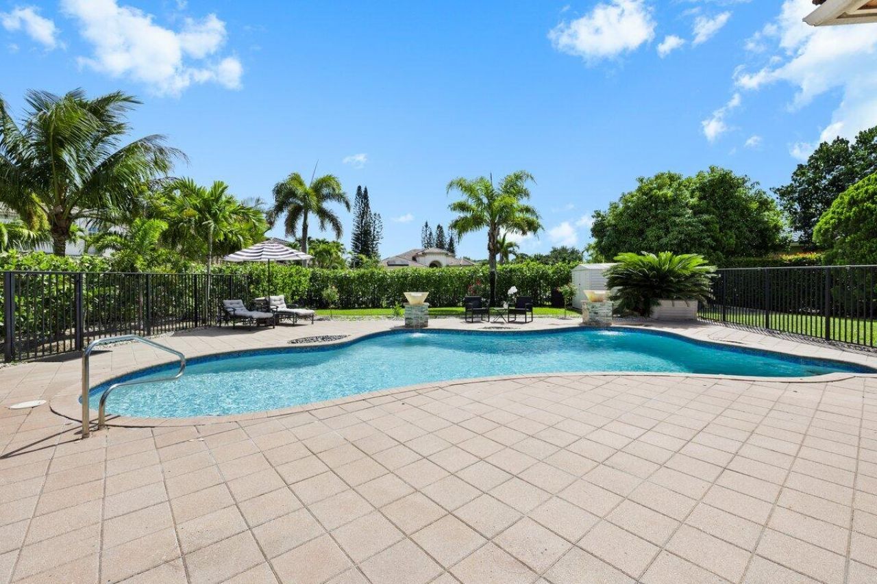 2933 E Fontana Court, Royal Palm Beach, FL 33411 Photo