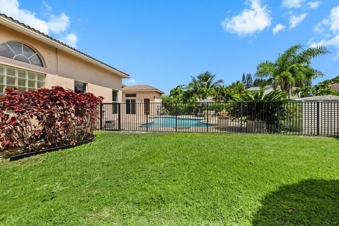 2933 E Fontana Court, Royal Palm Beach, FL 33411 Photo