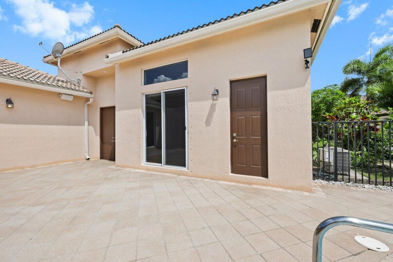 2933 E Fontana Court, Royal Palm Beach, FL 33411 Photo