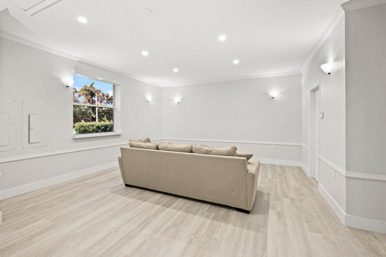 2933 E Fontana Court, Royal Palm Beach, FL 33411 Photo