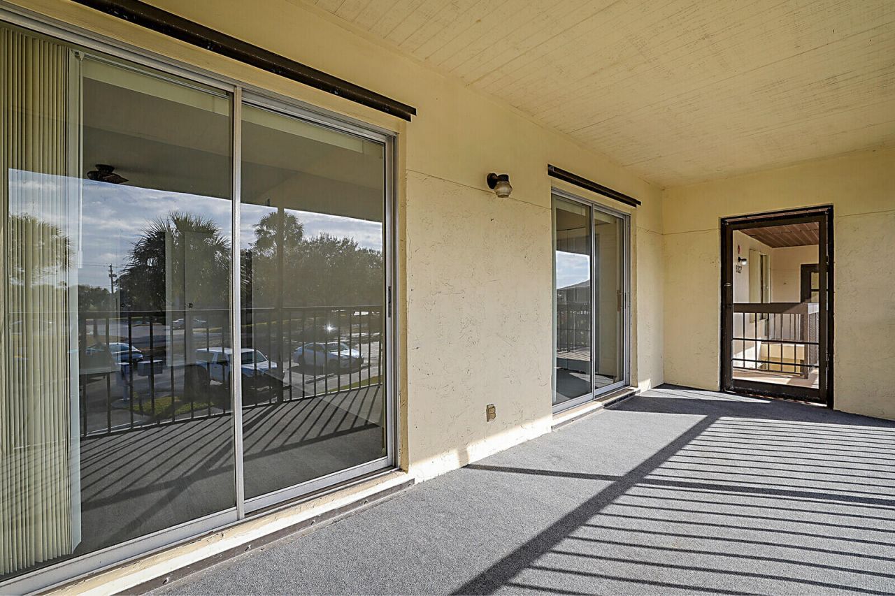 6327 Chasewood Drive, Unit E, Jupiter, FL 33458 Photo