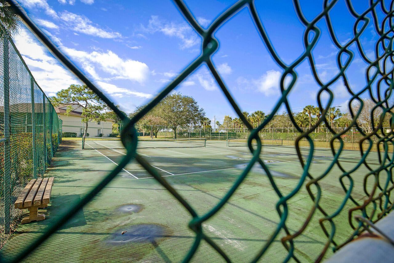 6327 Chasewood Drive, Unit E, Jupiter, FL 33458 Photo