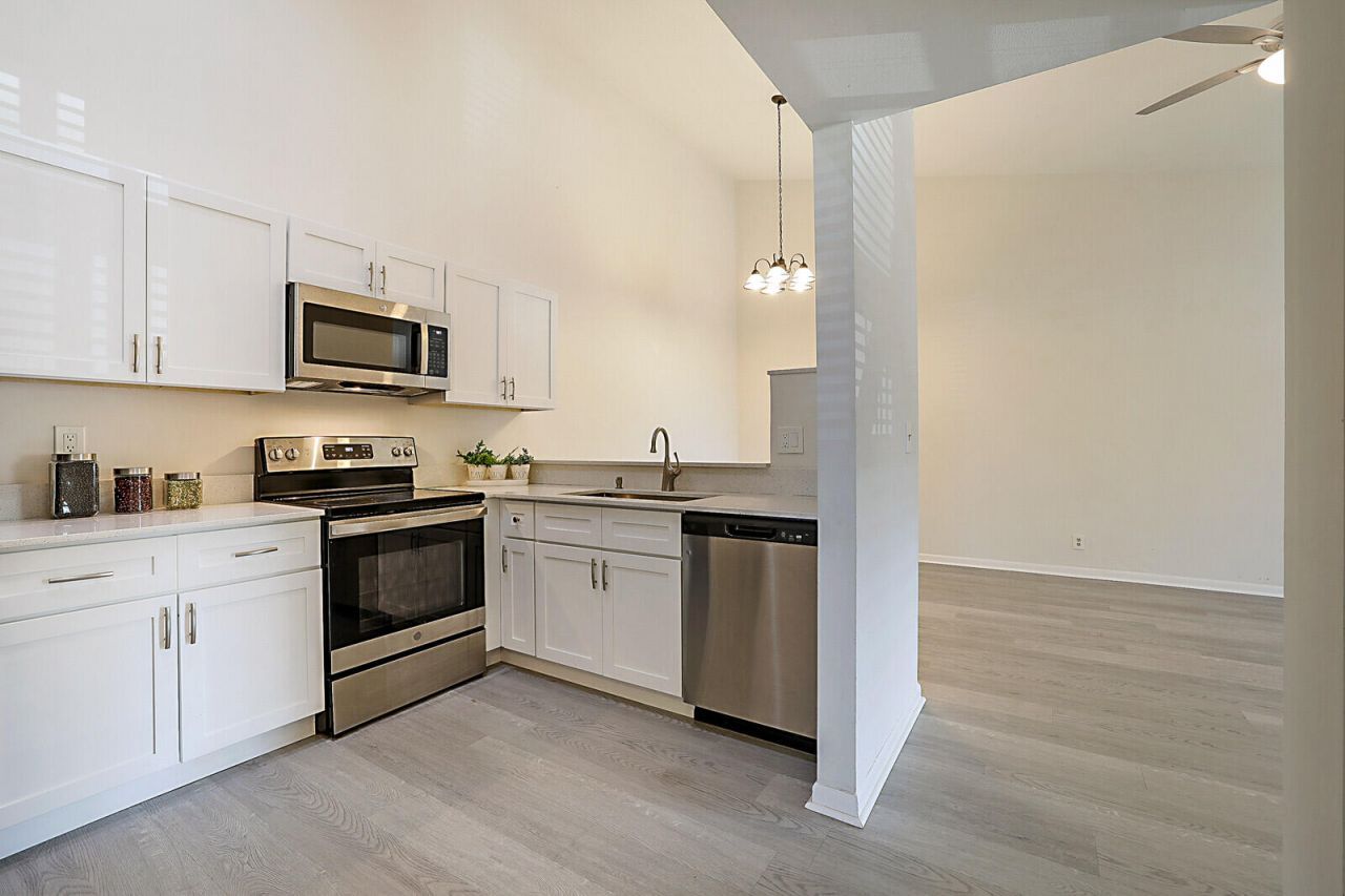 6327 Chasewood Drive, Unit E, Jupiter, FL 33458 Photo