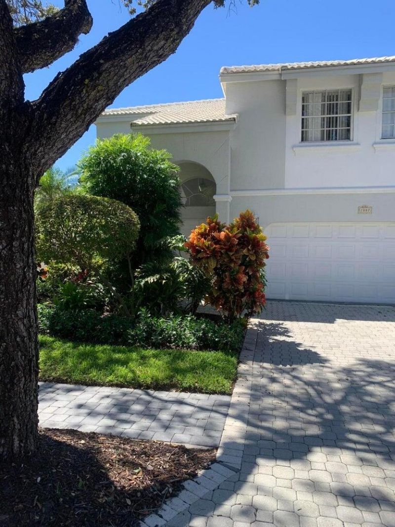 2087 Chagall Circle, West Palm Beach, FL 33409 Photo