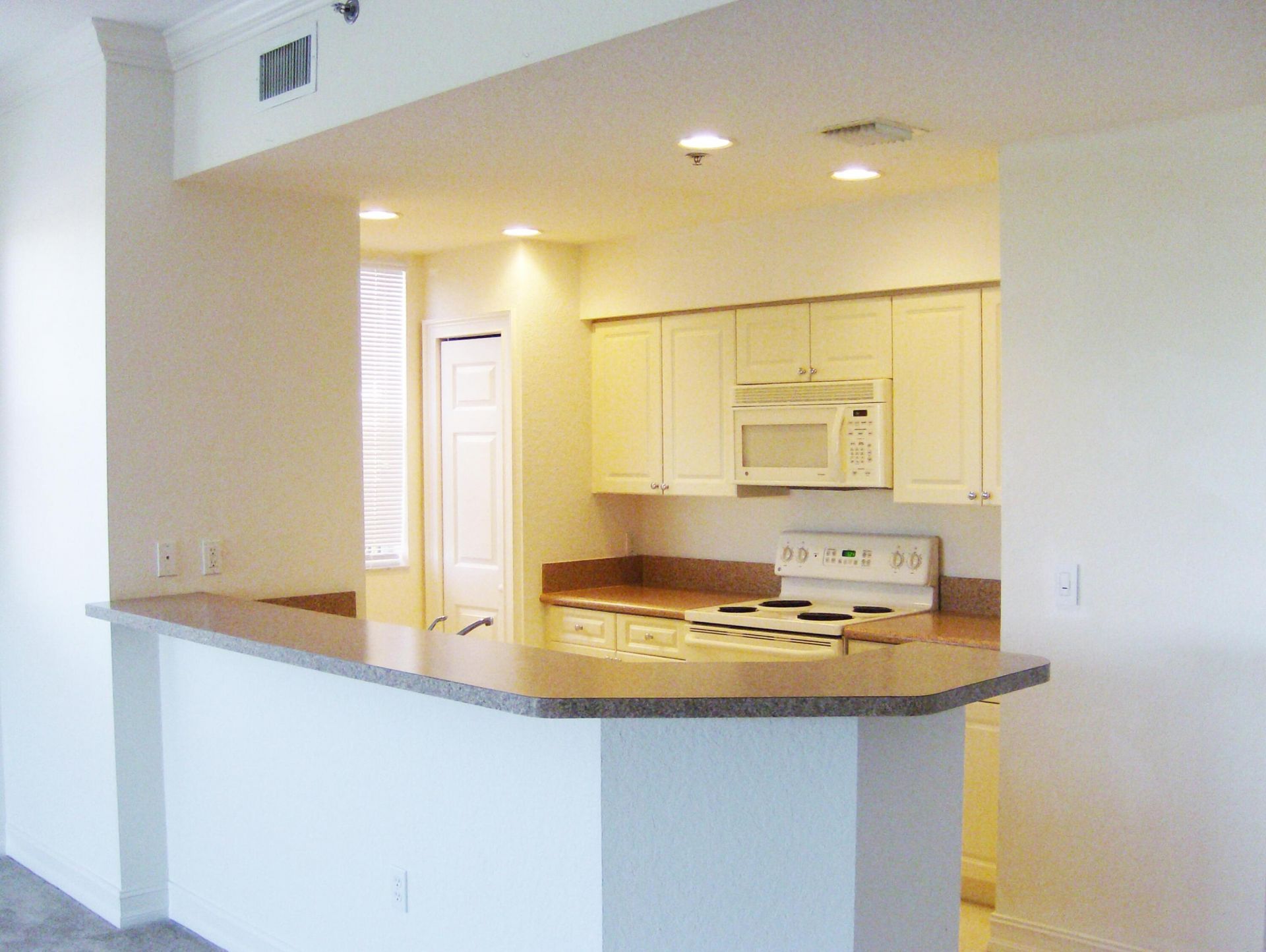 4530 Pga Boulevard, Unit 302, Palm Beach Gardens, FL 33418 Photo