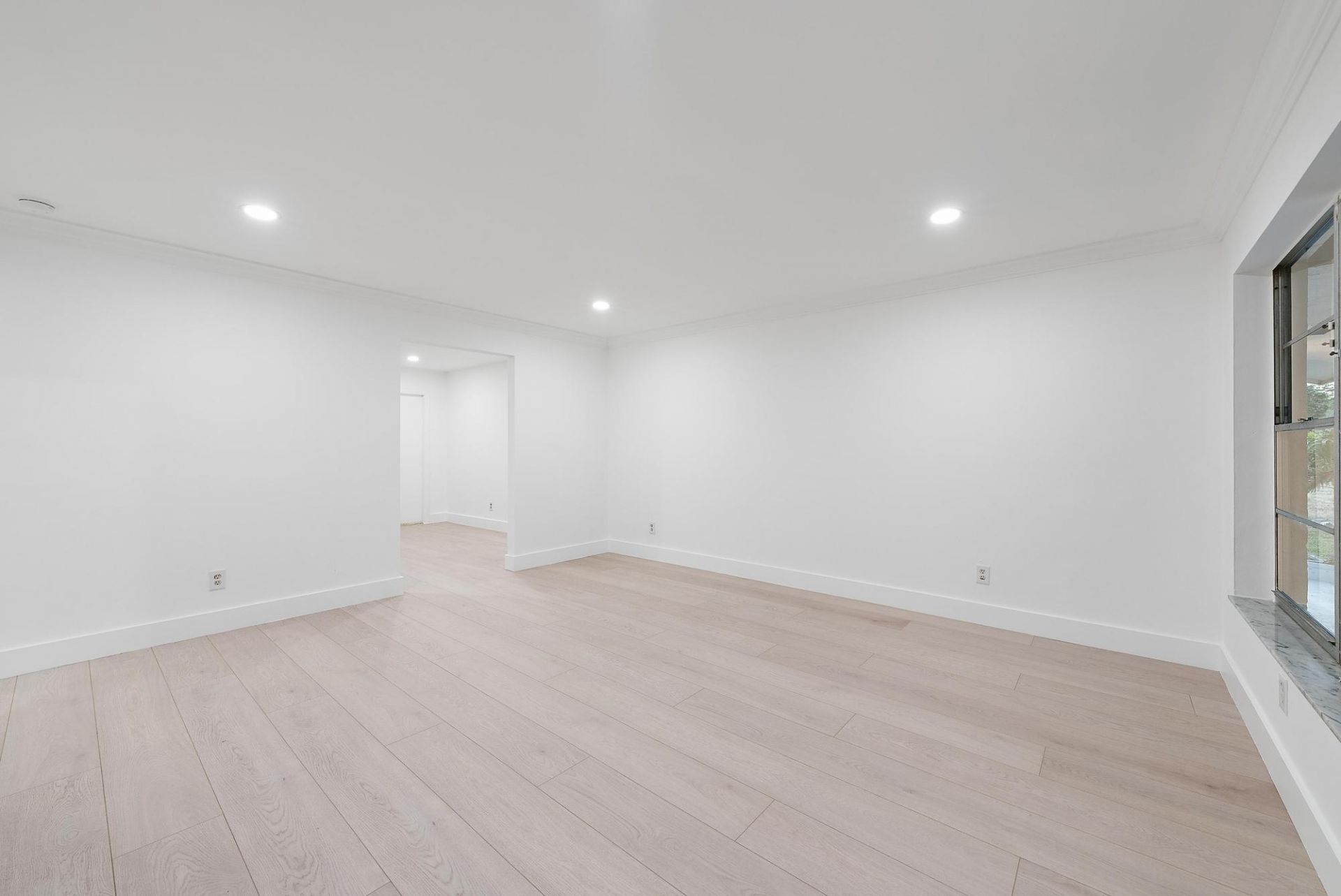 1926 Service Road, North Palm Beach, FL 33408 Photo