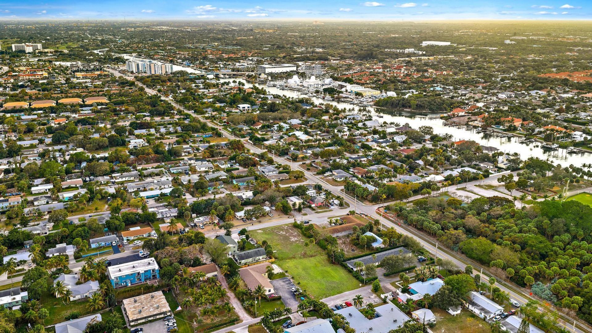 1926 Service Road, North Palm Beach, FL 33408 Photo