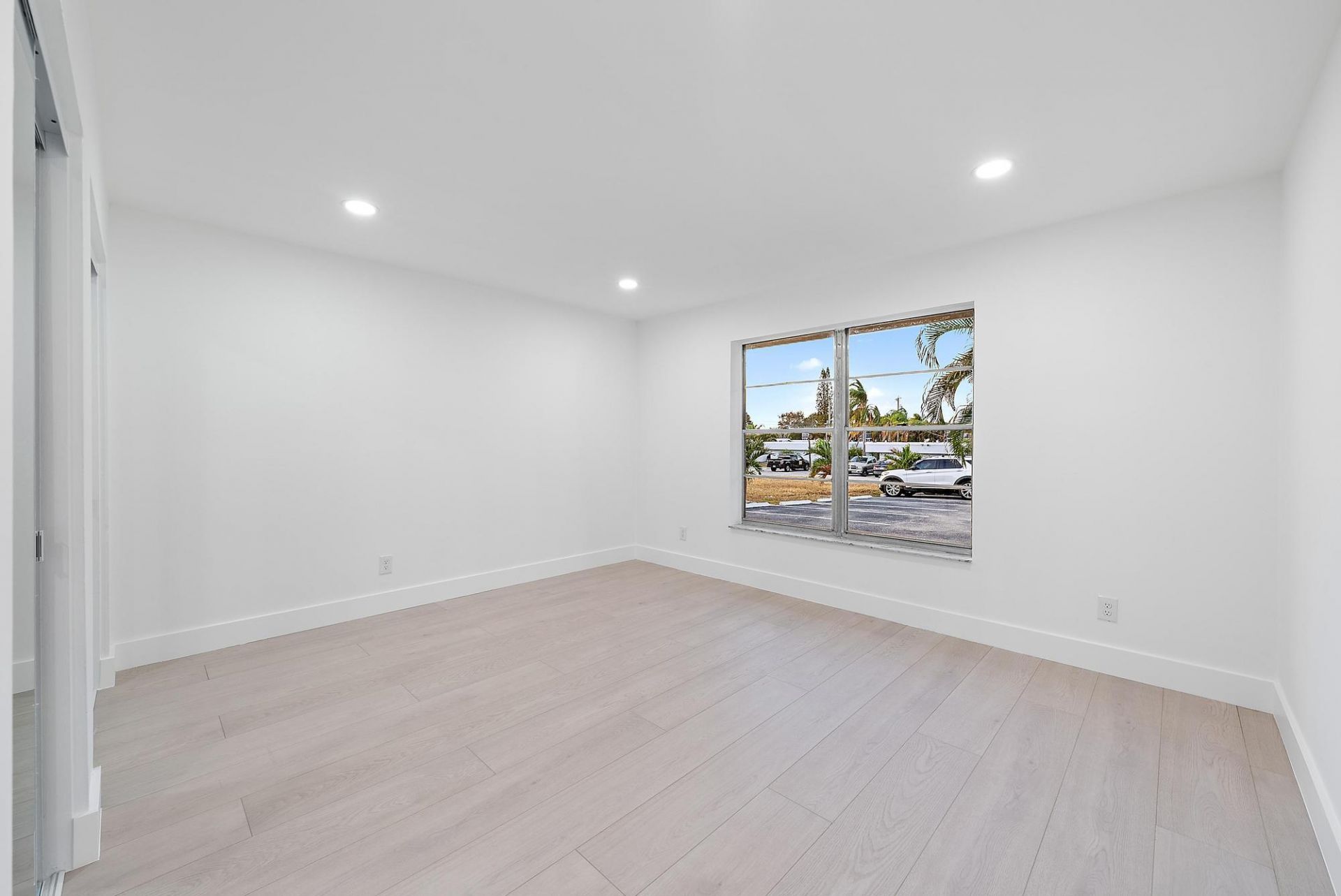 1926 Service Road, North Palm Beach, FL 33408 Photo