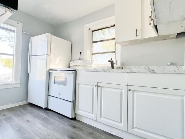 1000 W Lakewood Road, Unit 2, West Palm Beach, FL 33405