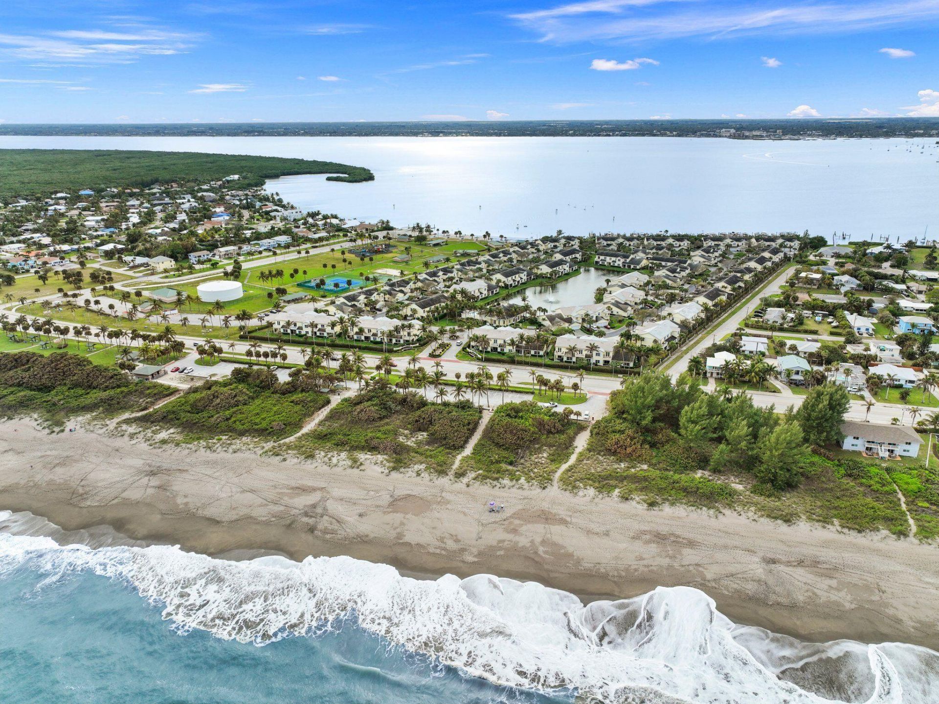 602 Mariner Bay Boulevard, Fort Pierce, FL 34949 Photo