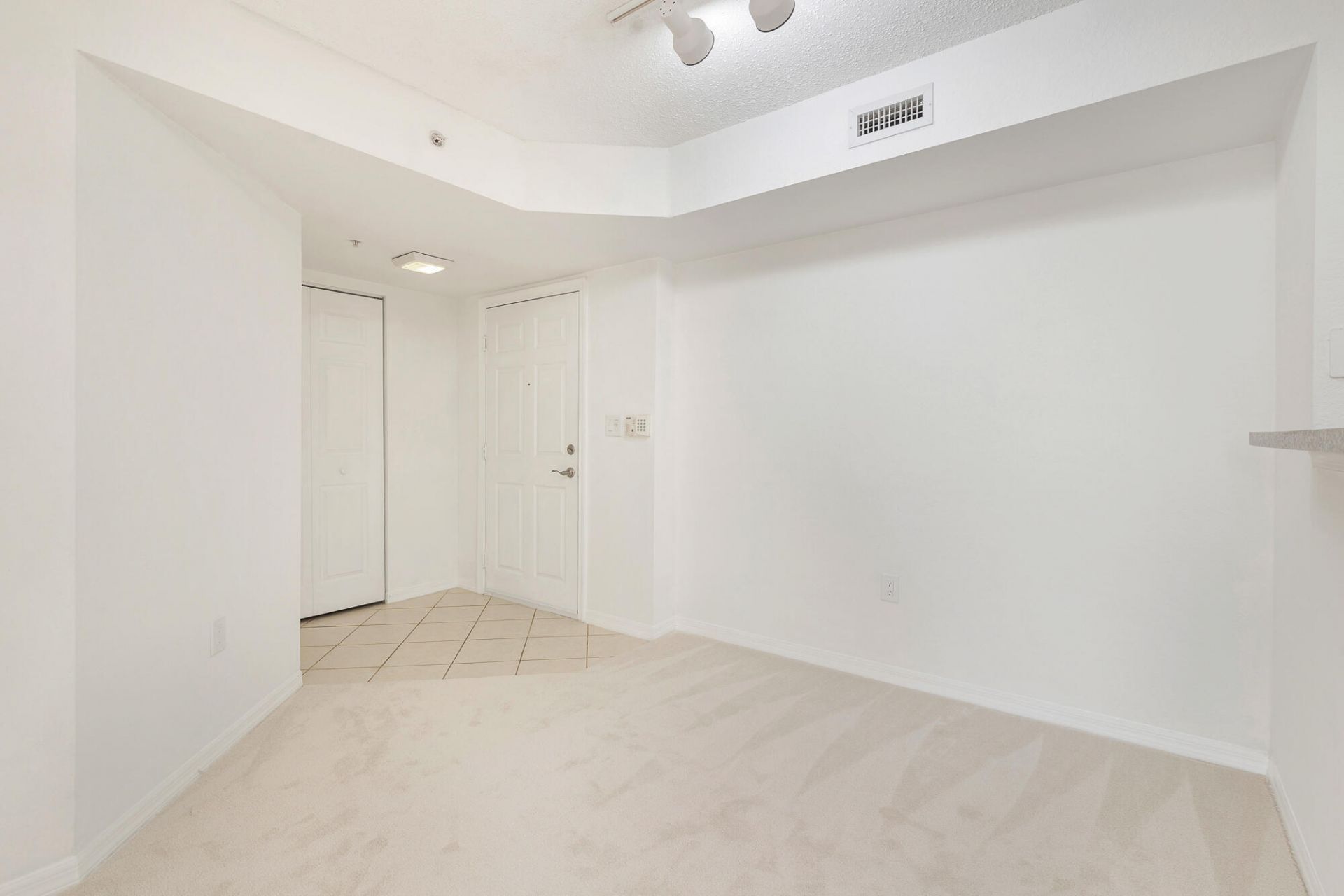 1801 N Flagler Drive, Unit 519, West Palm Beach, FL 33407 Photo