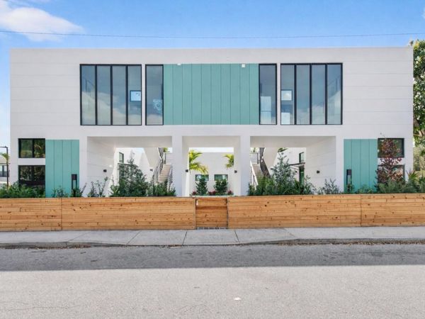 521 3rd Avenue N, Lake Worth Beach, FL 33460