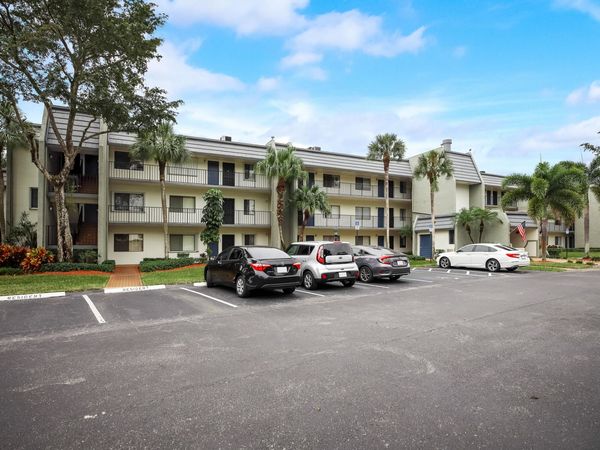4801 Esedra Court, Unit 201, Lake Worth, FL 33467