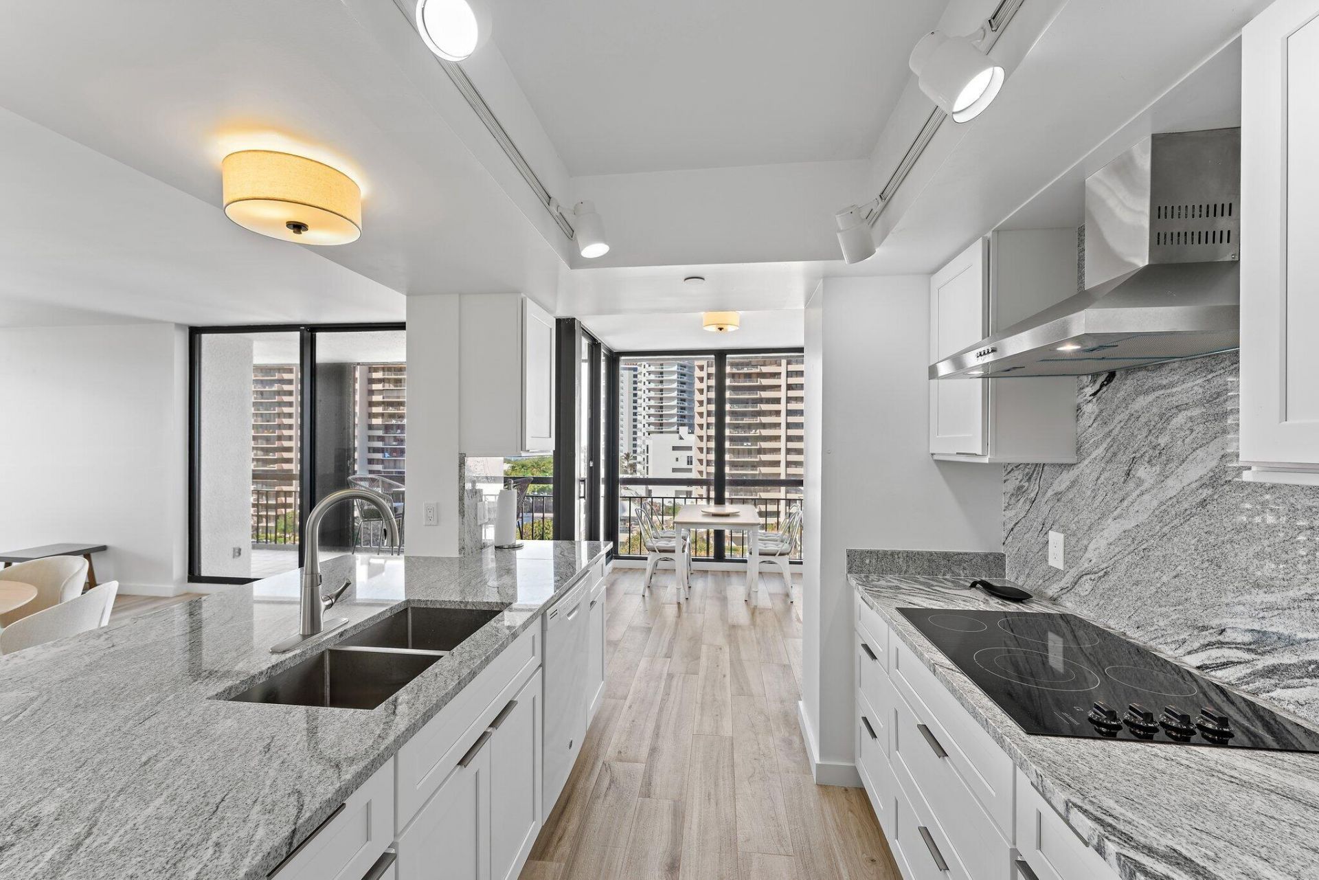 4000 N Ocean Drive, Unit 703, Singer Island, FL 33404 Photo