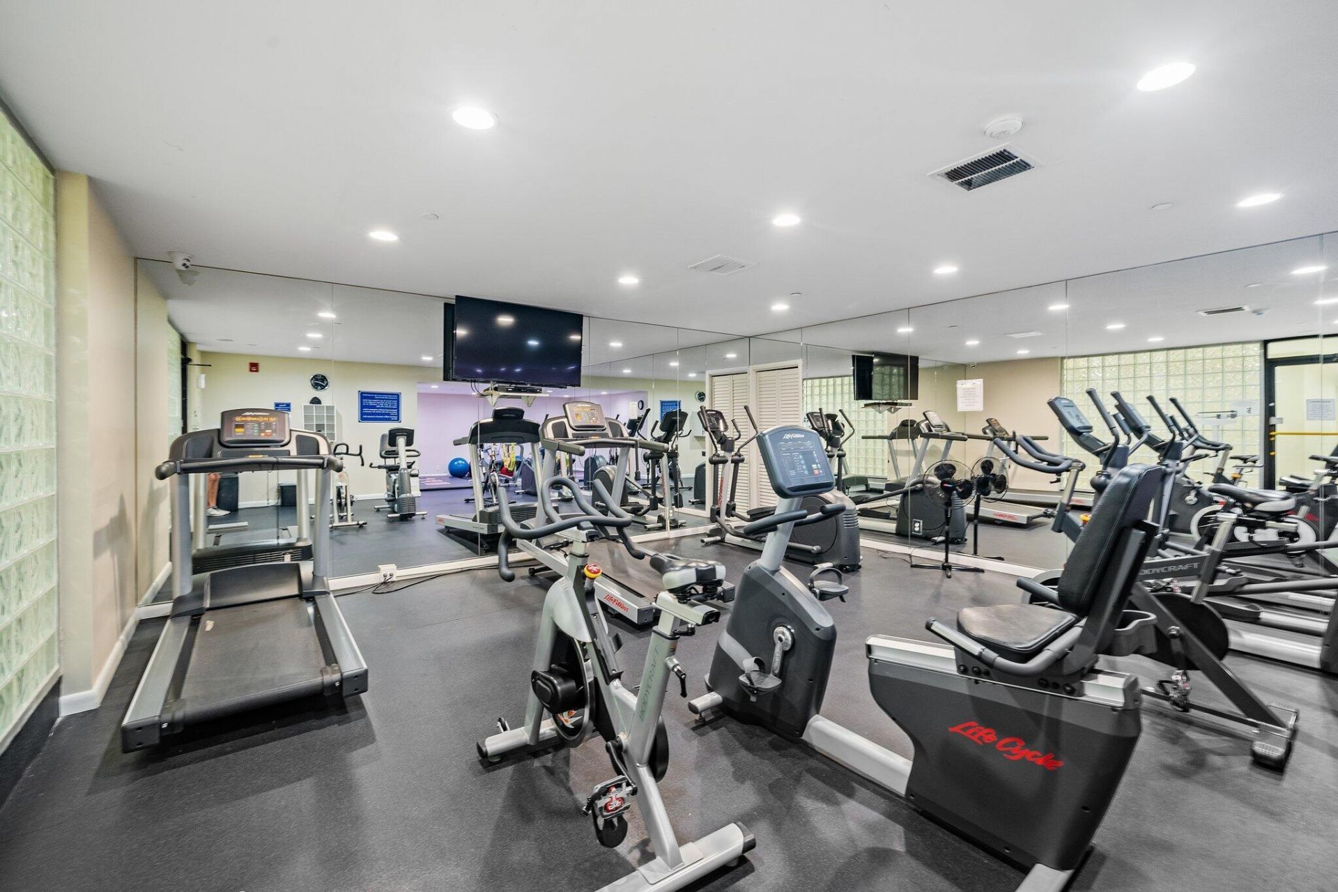 4000 N Ocean Drive, Unit 703, Singer Island, FL 33404 Photo