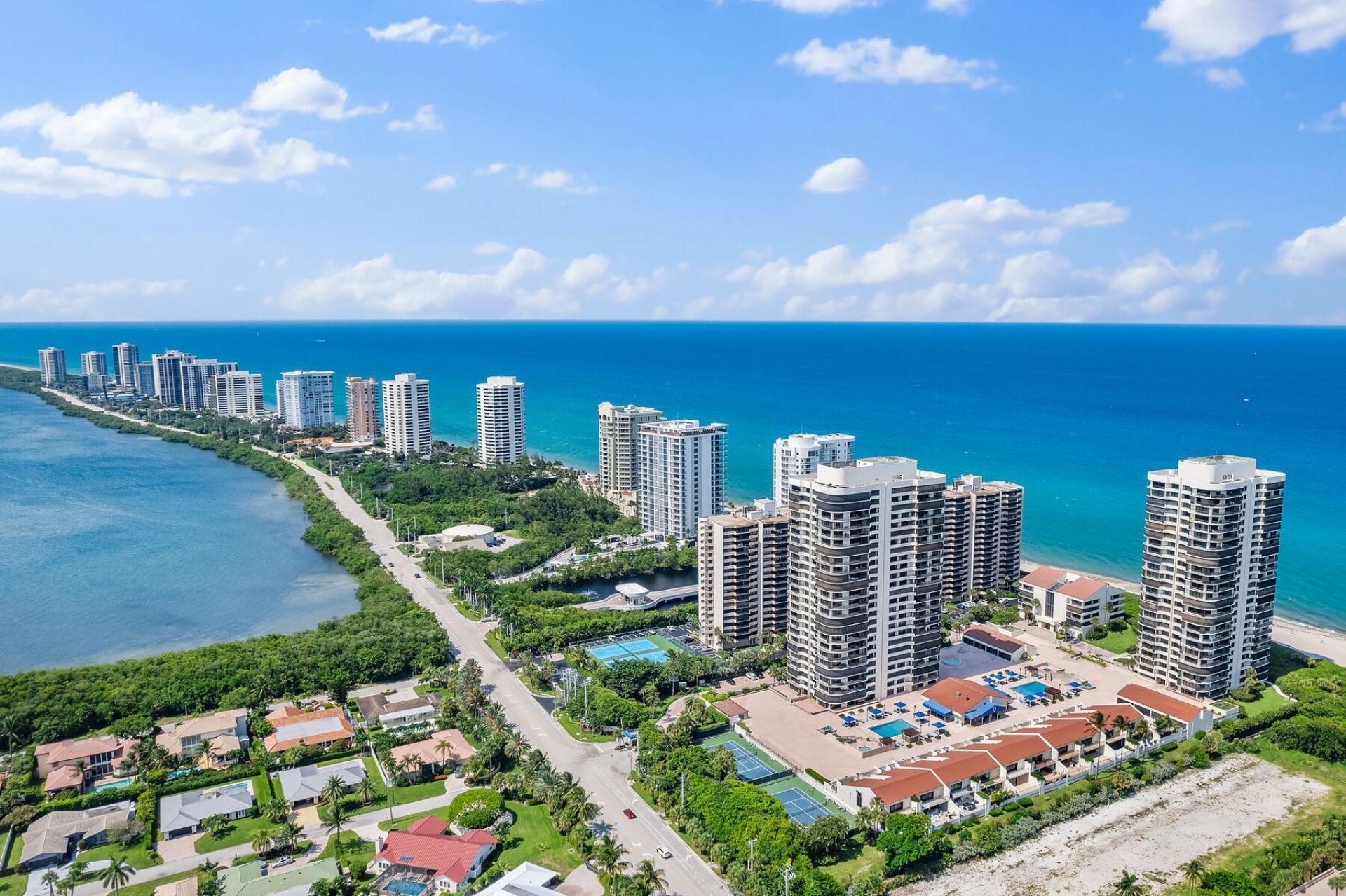 4000 N Ocean Drive, Unit 703, Singer Island, FL 33404 Photo
