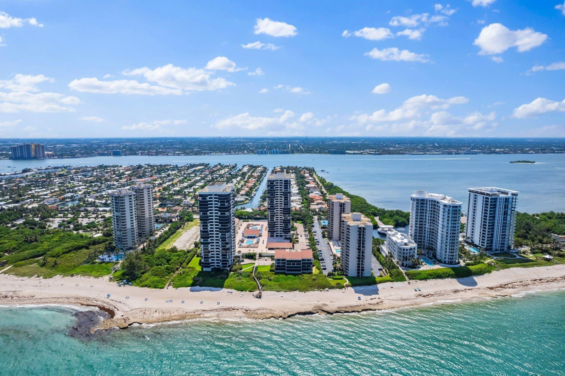 4000 N Ocean Drive, Unit 703, Singer Island, FL 33404 Photo