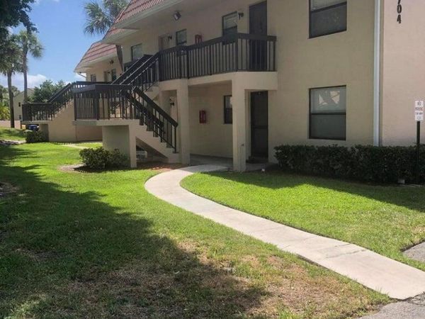 6704 Palmetto Circle S, Unit 203, Boca Raton, FL 33433