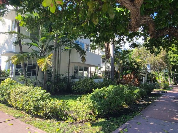 1000 Meridian Avenue, Unit 3, Miami Beach, FL 33139