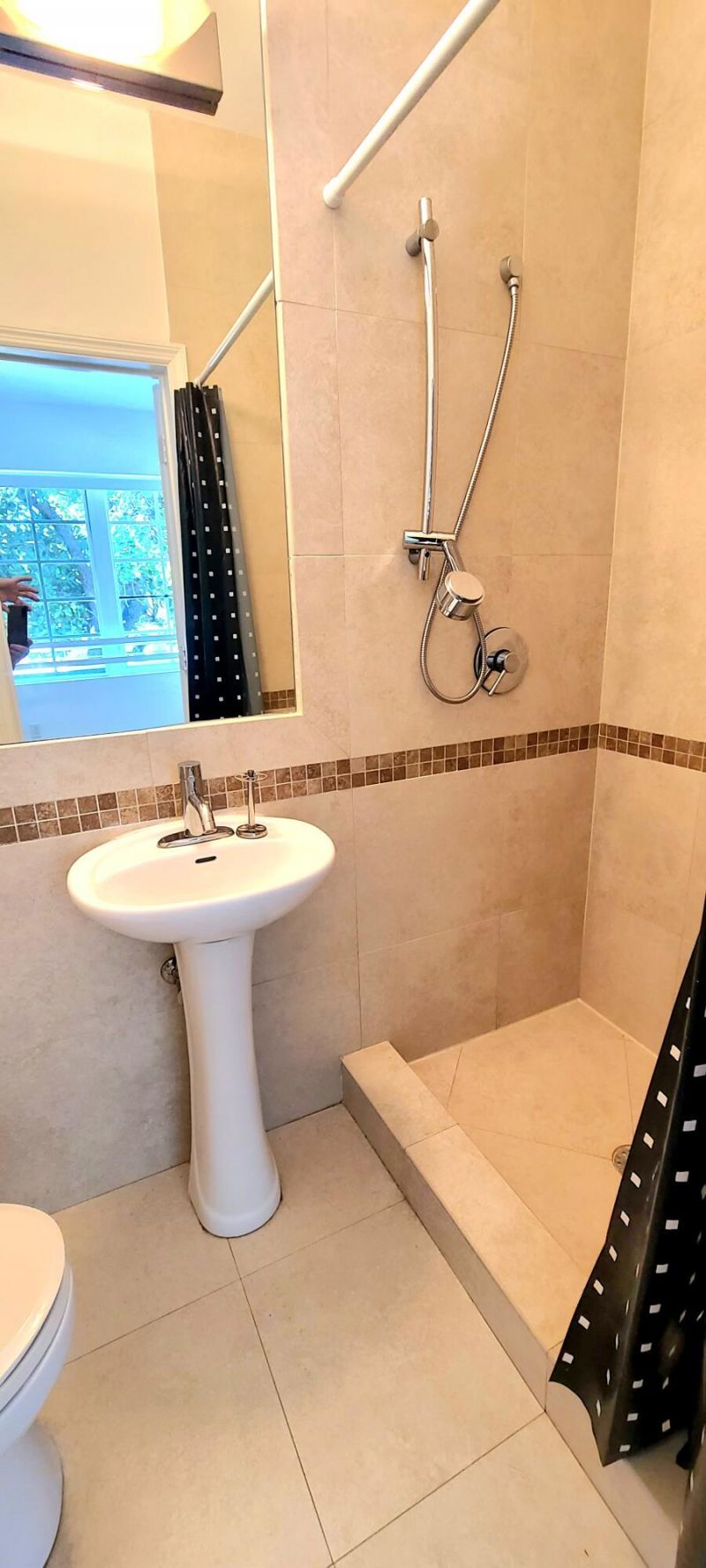 1000 Meridian Avenue, Unit 3, Miami Beach, FL 33139 Photo