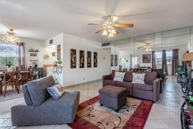 657 Brittany N, Delray Beach, FL 33446 Photo