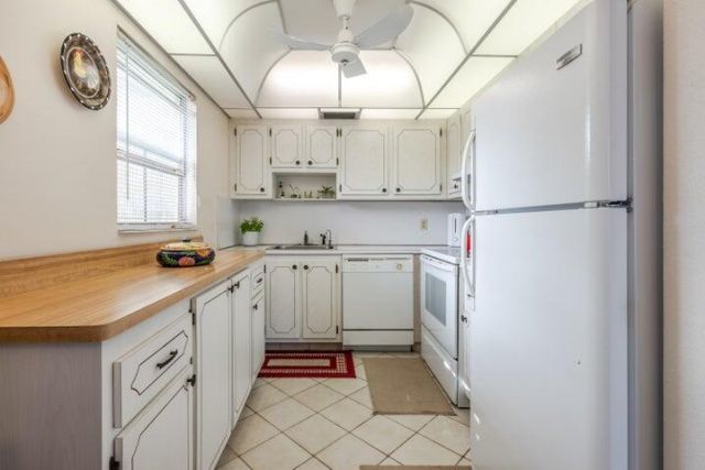 657 Brittany N, Delray Beach, FL 33446 Photo
