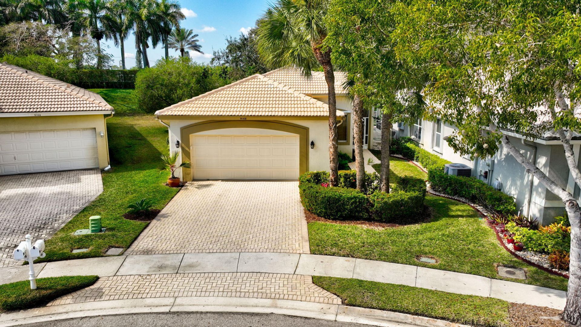 9168 Bay Point Circle, West Palm Beach, FL 33411 Photo
