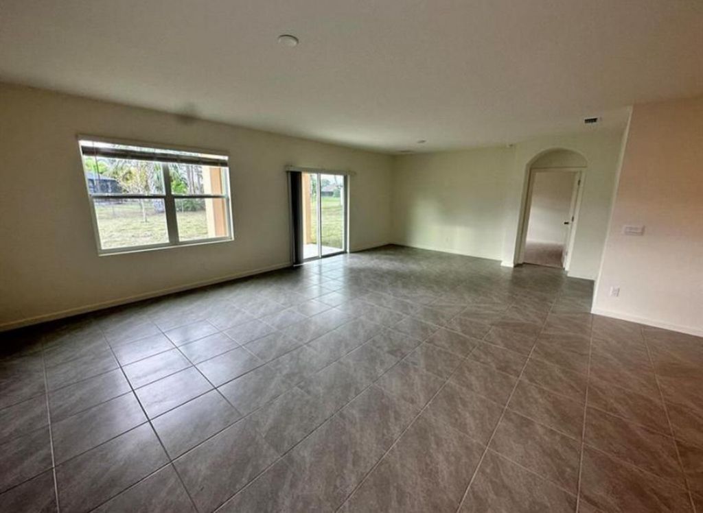 311 SW Aero Circle, Port Saint Lucie, FL 34953 Photo