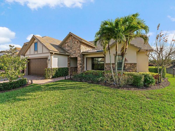 257 Blanca Isles Lane, Jupiter, FL 33478